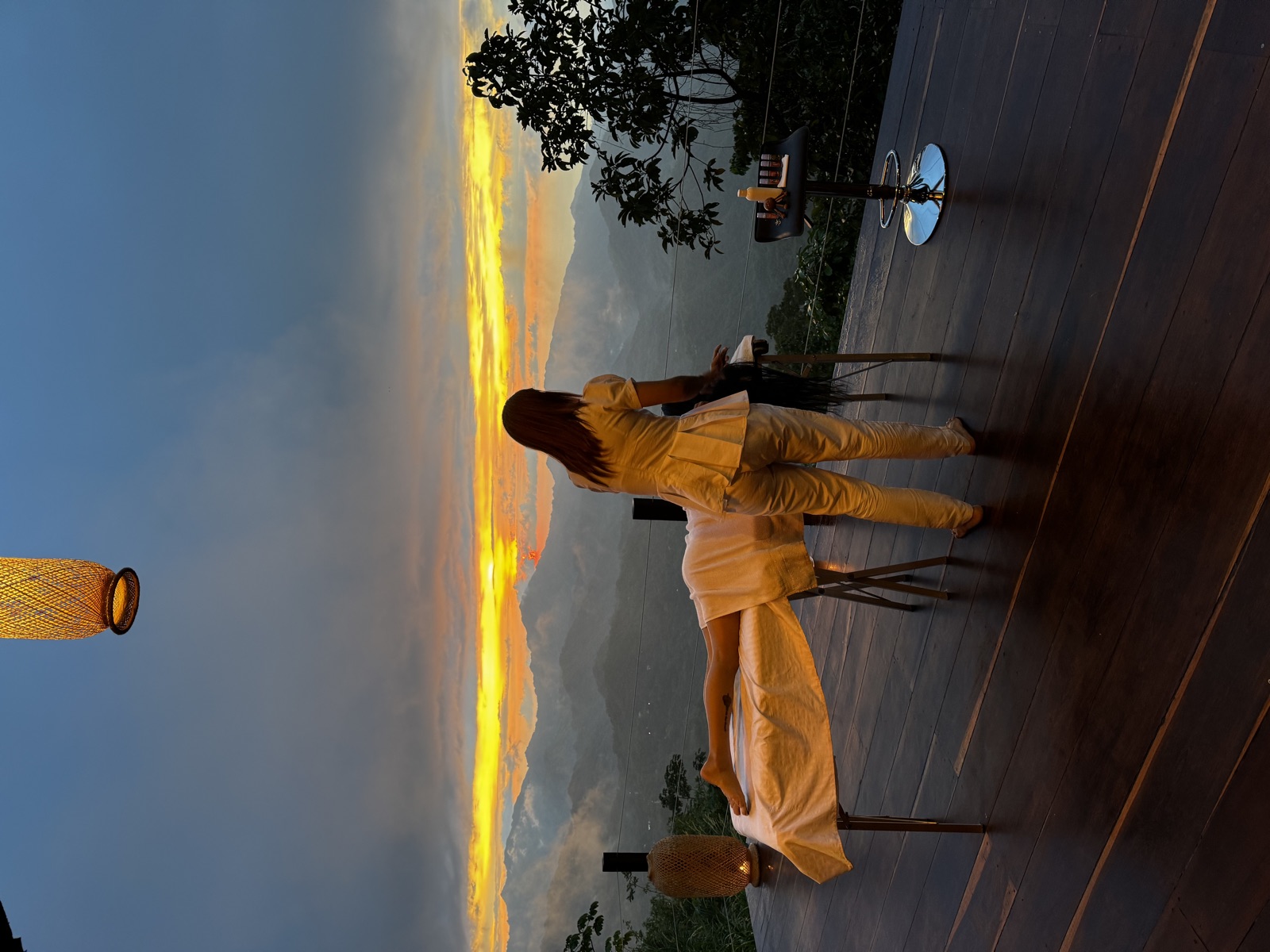Terrace for relaxing and massage, Misterio